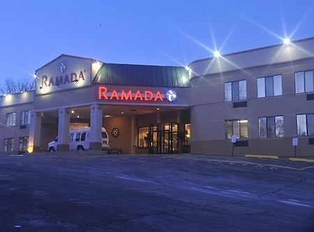 Ramada By Wyndham Newburgh/West Point Otel Dış mekan fotoğraf