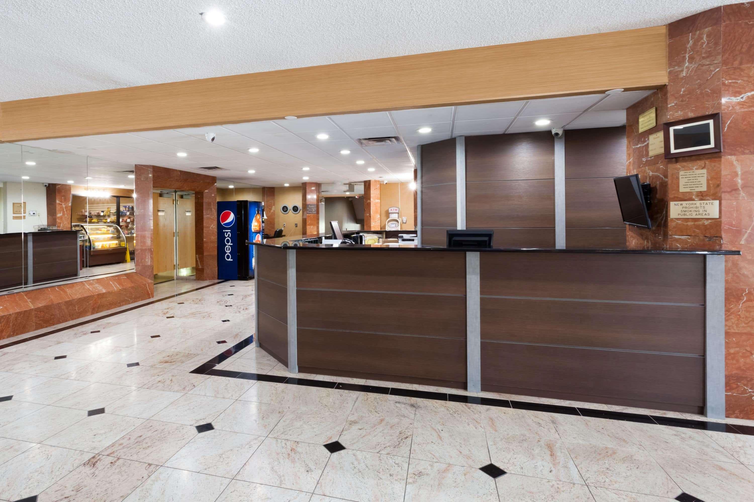 Ramada By Wyndham Newburgh/West Point Otel Dış mekan fotoğraf