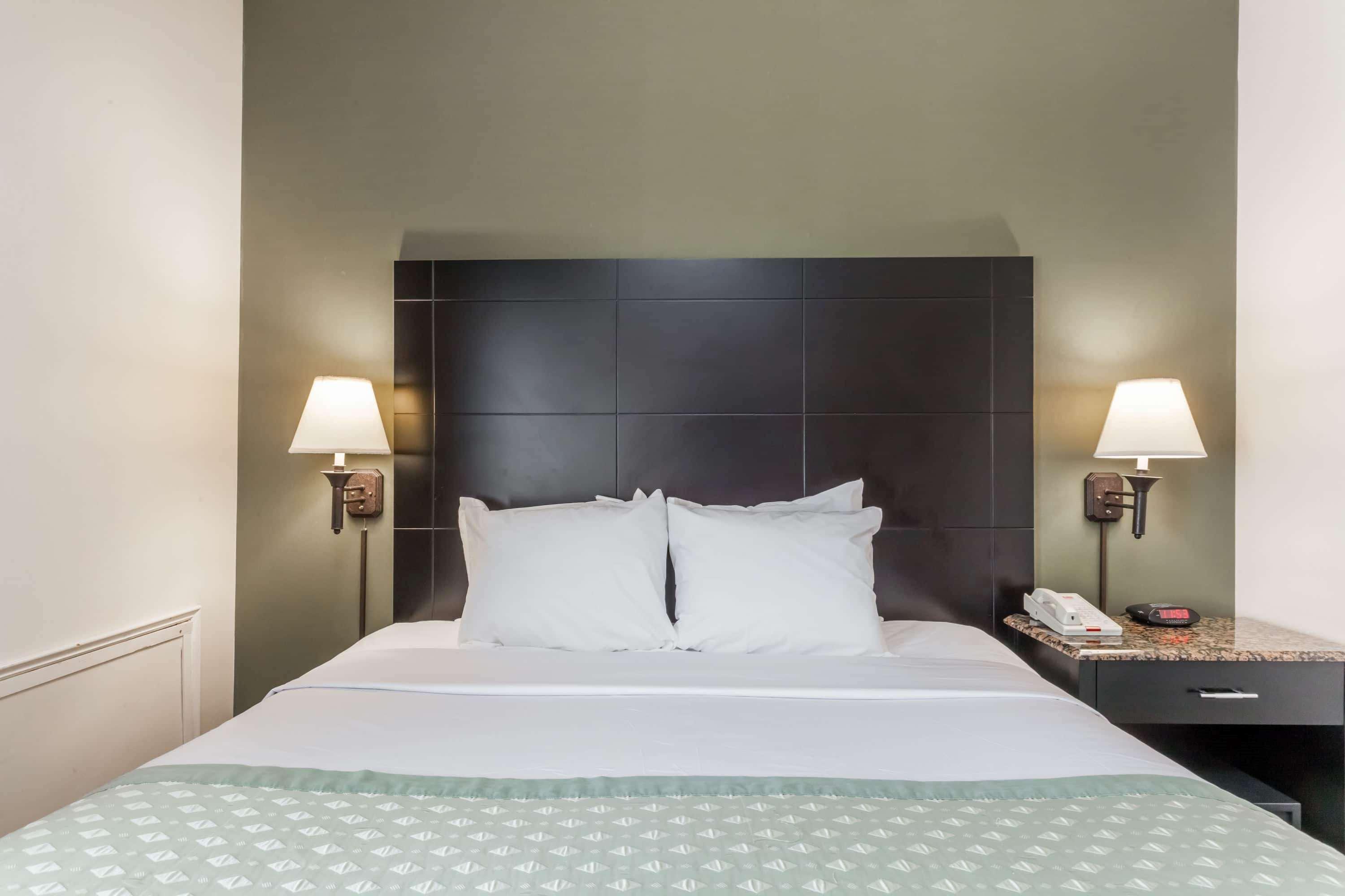 Ramada By Wyndham Newburgh/West Point Otel Dış mekan fotoğraf