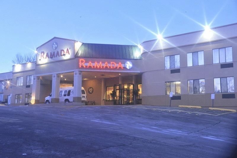 Ramada By Wyndham Newburgh/West Point Otel Dış mekan fotoğraf